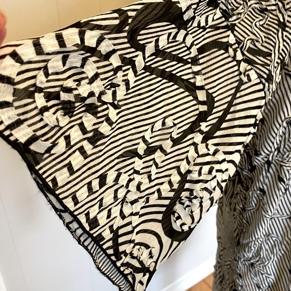 Rapz Wear cover up - Picture 4 of 4